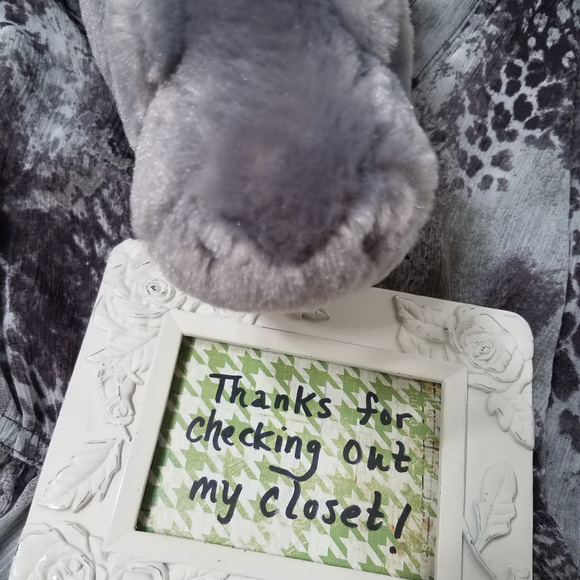 Express Gray Animal Print Sheer Hi-Lo button up long sleeve Blouse top Small - Picture 8 of 8